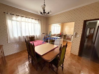 Casa, 3 quartos, 235 m² - Foto 4