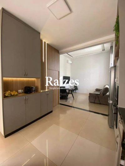 Casa, 4 quartos, 198 m² - Foto 1