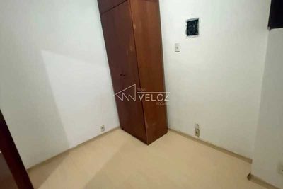 Apartamento, 1 quarto, 33 m² - Foto 2