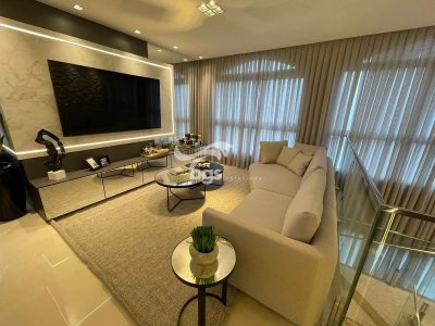 Apartamento, 3 quartos, 240 m² - Foto 1