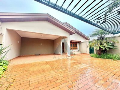 Casa, 3 quartos, 277 m² - Foto 2