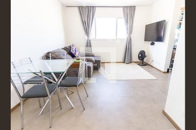 Apartamento, 1 quarto, 42 m² - Foto 3