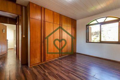 Casa, 4 quartos, 248 m² - Foto 2