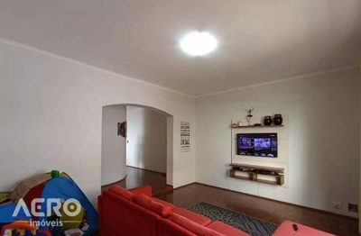 Casa, 3 quartos, 196 m² - Foto 3