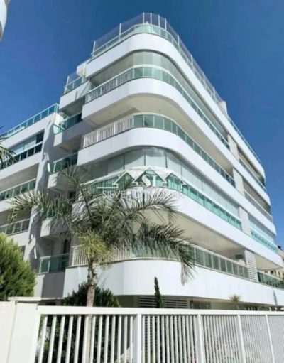 Apartamento, 3 quartos, 240 m² - Foto 1