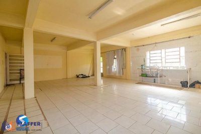 Casa, 5 quartos, 336 m² - Foto 3