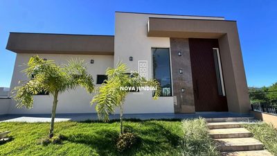 Casa, 3 quartos, 236 m² - Foto 1