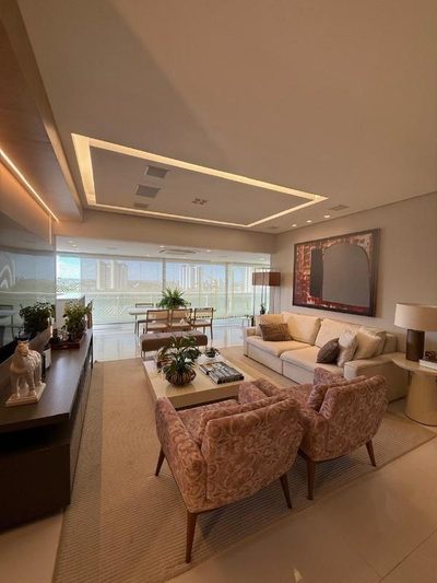 Apartamento, 3 quartos, 140 m² - Foto 1