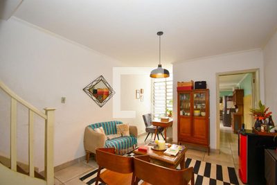 Casa, 2 quartos, 186 m² - Foto 1