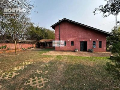 Casa, 5 quartos, 255 m² - Foto 2