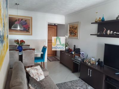 Apartamento, 3 quartos, 81 m² - Foto 2