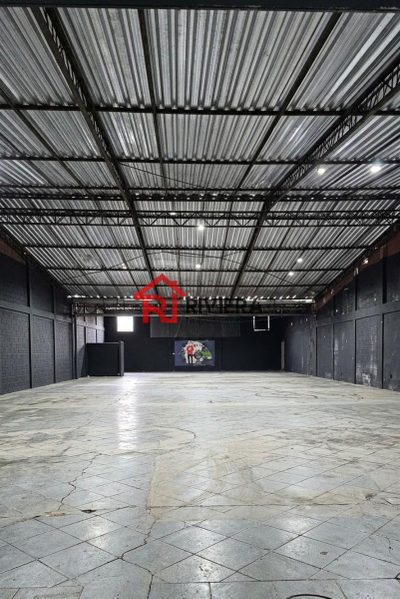 Depósito-Galpão, 750 m² - Foto 2