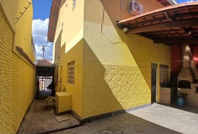 Casa, 3 quartos, 220 m² - Foto 3