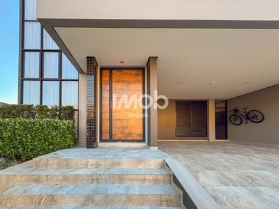 Casa, 4 quartos, 242 m² - Foto 3