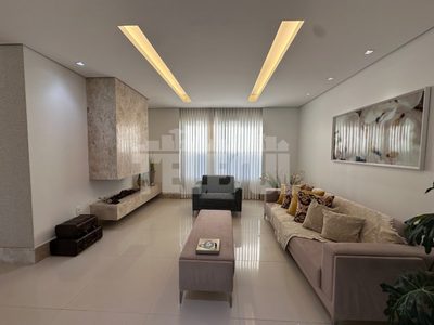 Casa, 5 quartos, 1345 m² - Foto 4