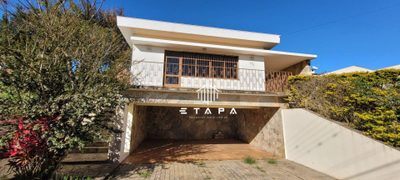 Casa, 3 quartos, 315 m² - Foto 1
