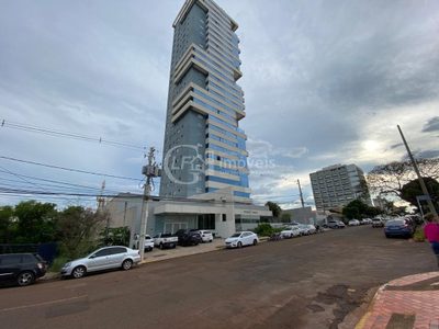 Apartamento, 3 quartos, 210 m² - Foto 2