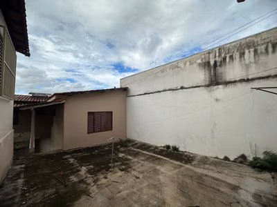 Casa, 7 quartos, 146 m² - Foto 3