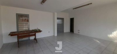 Casa, 3 quartos, 209 m² - Foto 2