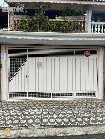 Casa, 5 quartos, 230 m² - Foto 2