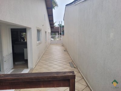 Casa, 4 quartos, 721 m² - Foto 3