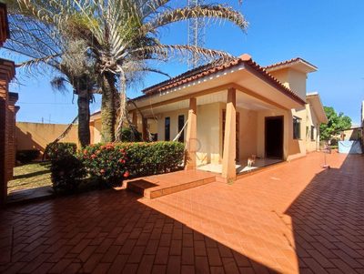 Casa, 3 quartos, 188 m² - Foto 1