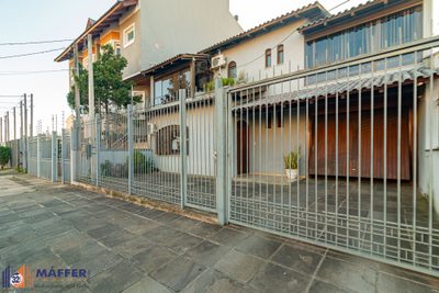 Casa, 4 quartos, 360 m² - Foto 1