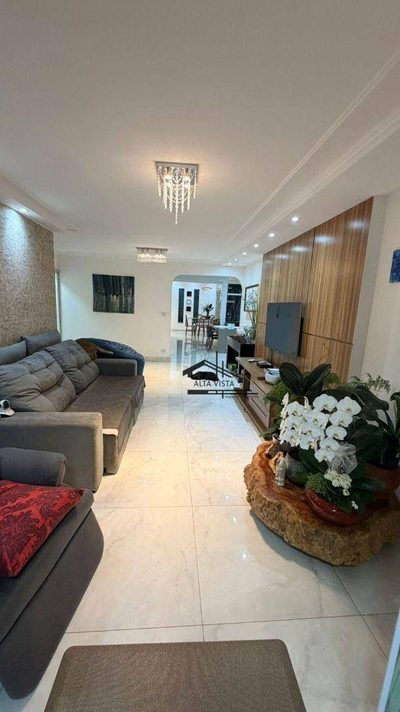 Casa, 3 quartos, 200 m² - Foto 4