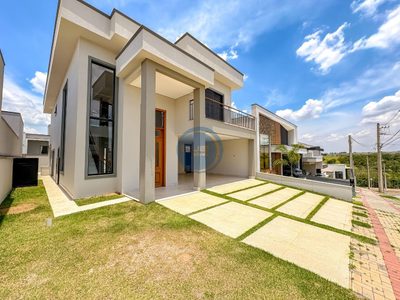 Sobrado, 3 quartos, 269 m² - Foto 2