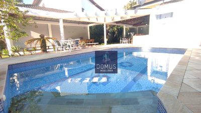 Casa, 5 quartos, 720 m² - Foto 1