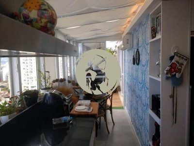 Apartamento, 3 quartos, 206 m² - Foto 1