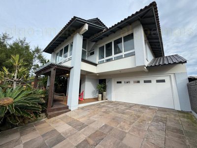 Sobrado, 4 quartos, 266 m² - Foto 1