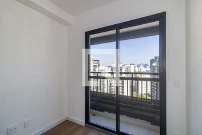 Apartamento, 1 quarto, 28 m² - Foto 1