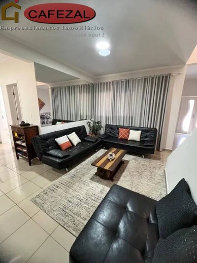 Casa, 4 quartos, 380 m² - Foto 4