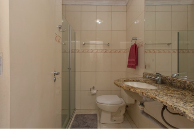 Casa, 5 quartos, 233 m² - Foto 4