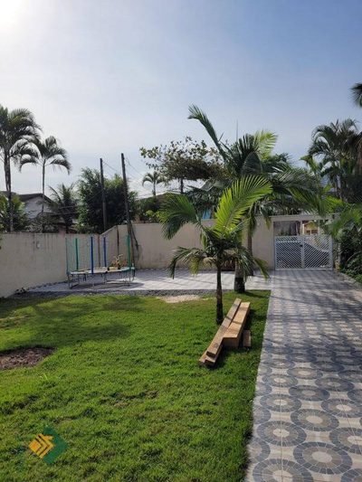 Casa, 4 quartos, 107 m² - Foto 1