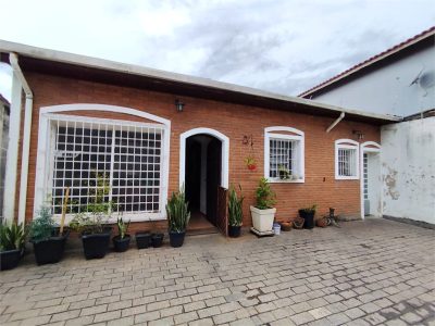 Sobrado, 6 quartos, 270 m² - Foto 1