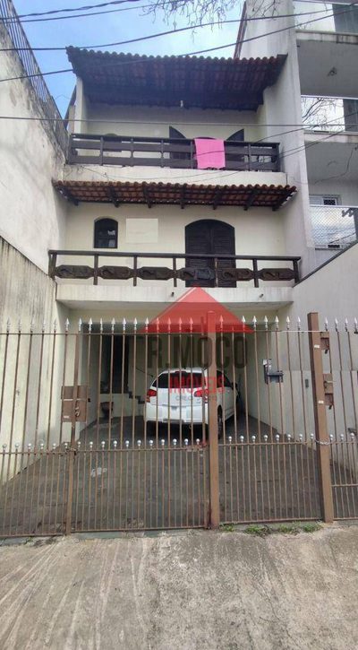Casa, 4 quartos, 134 m² - Foto 1
