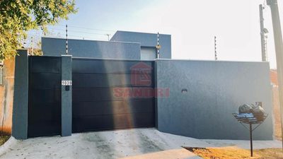 Casa, 3 quartos, 196 m² - Foto 1