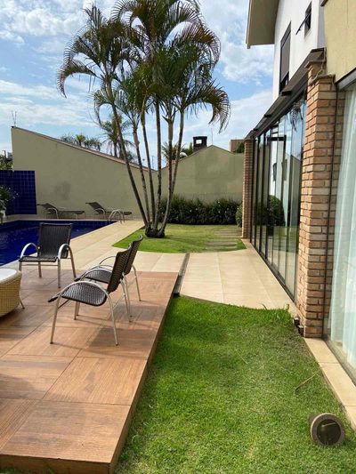 Casa, 4 quartos, 360 m² - Foto 1
