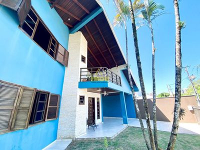 Sobrado, 7 quartos, 353 m² - Foto 1