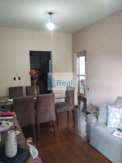Casa, 3 quartos, 210 m² - Foto 2