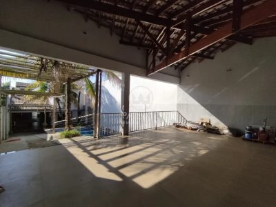 Casa, 4 quartos, 257 m² - Foto 3