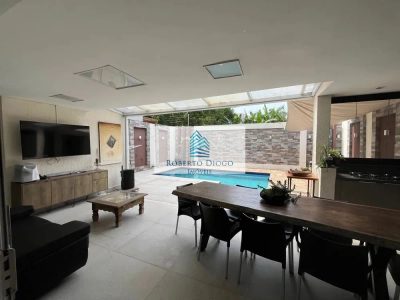 Casa, 4 quartos, 350 m² - Foto 1