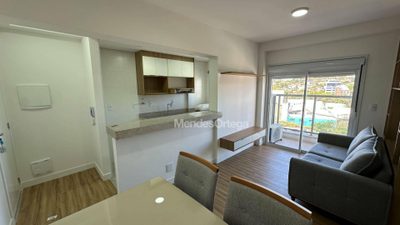 Apartamento, 1 quarto, 37 m² - Foto 2