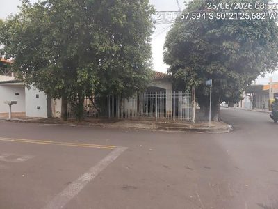 Casa, 3 quartos, 335 m² - Foto 1