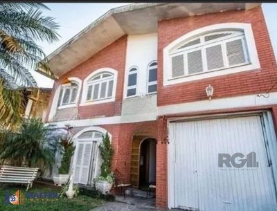 Casa, 4 quartos, 242 m² - Foto 1