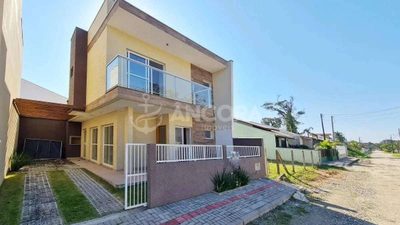 Casa, 3 quartos, 97 m² - Foto 2