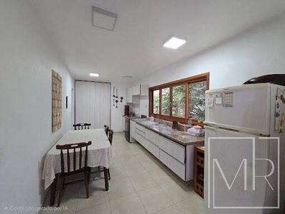 Casa, 3 quartos, 210 m² - Foto 4