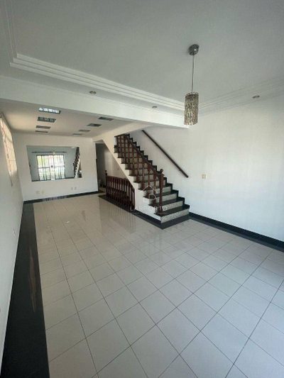 Sobrado, 5 quartos, 192 m² - Foto 3